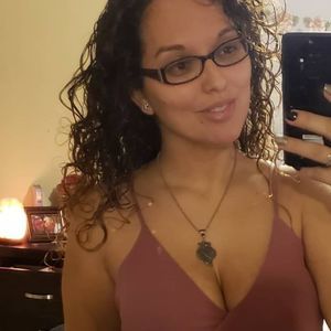 Meet your Posher, Ana